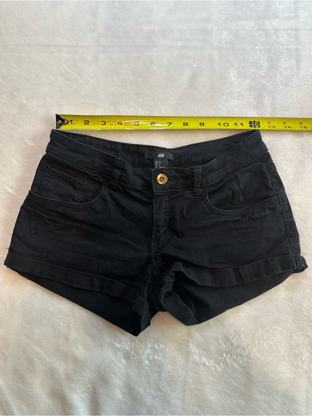 3 Small Denim Shorts Bundle Size 0, 4, 2 - Picture 13 of 16